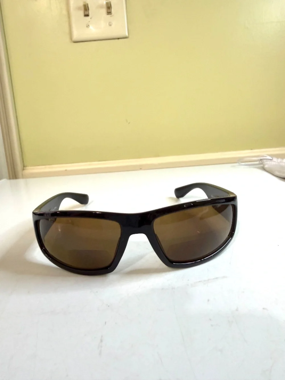 Women Or Mens Wrap Around Bifocal Reading Sunglasses 2 Pair 2.0 Diopter